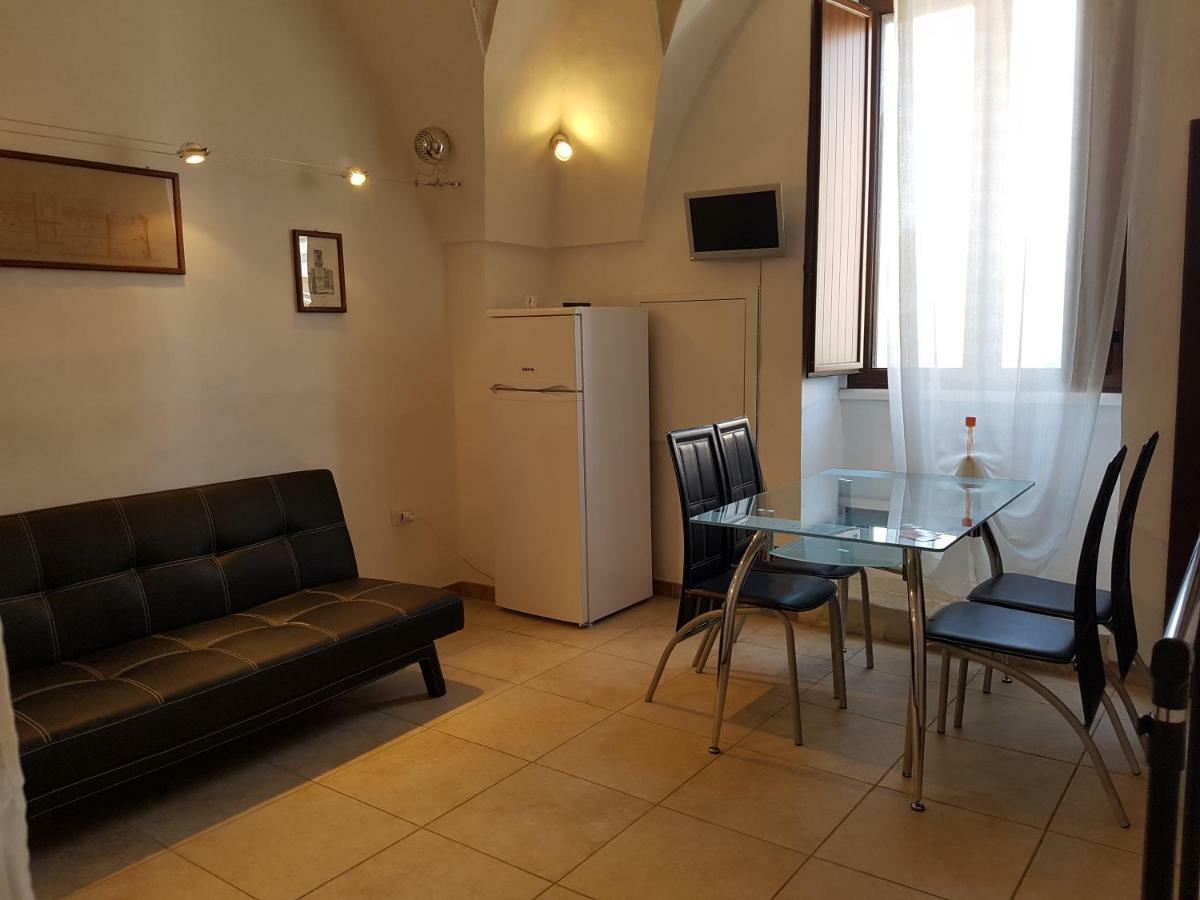 Cali Nitta Storic Bed and Breakfast Corigliano dʼOtranto Buitenkant foto