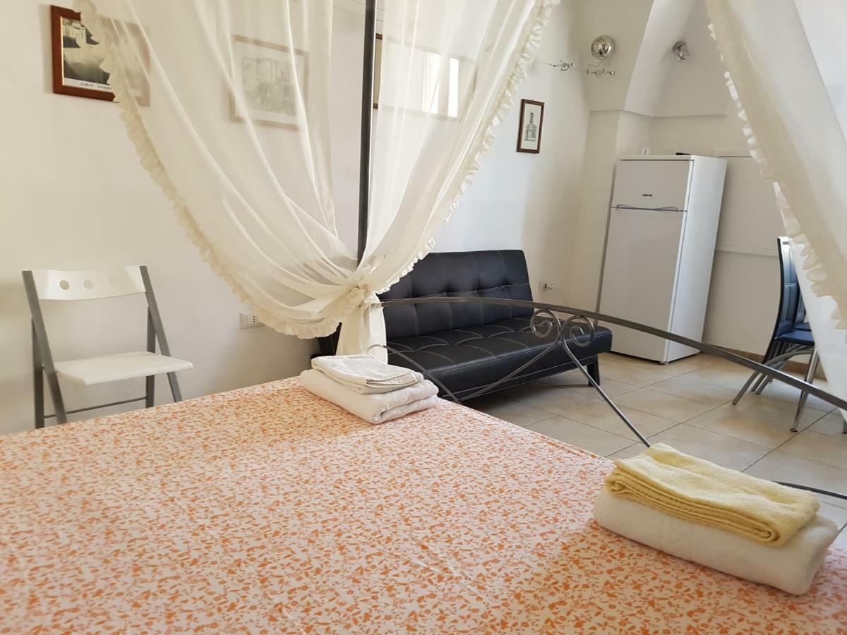 Cali Nitta Storic Bed and Breakfast Corigliano dʼOtranto Buitenkant foto